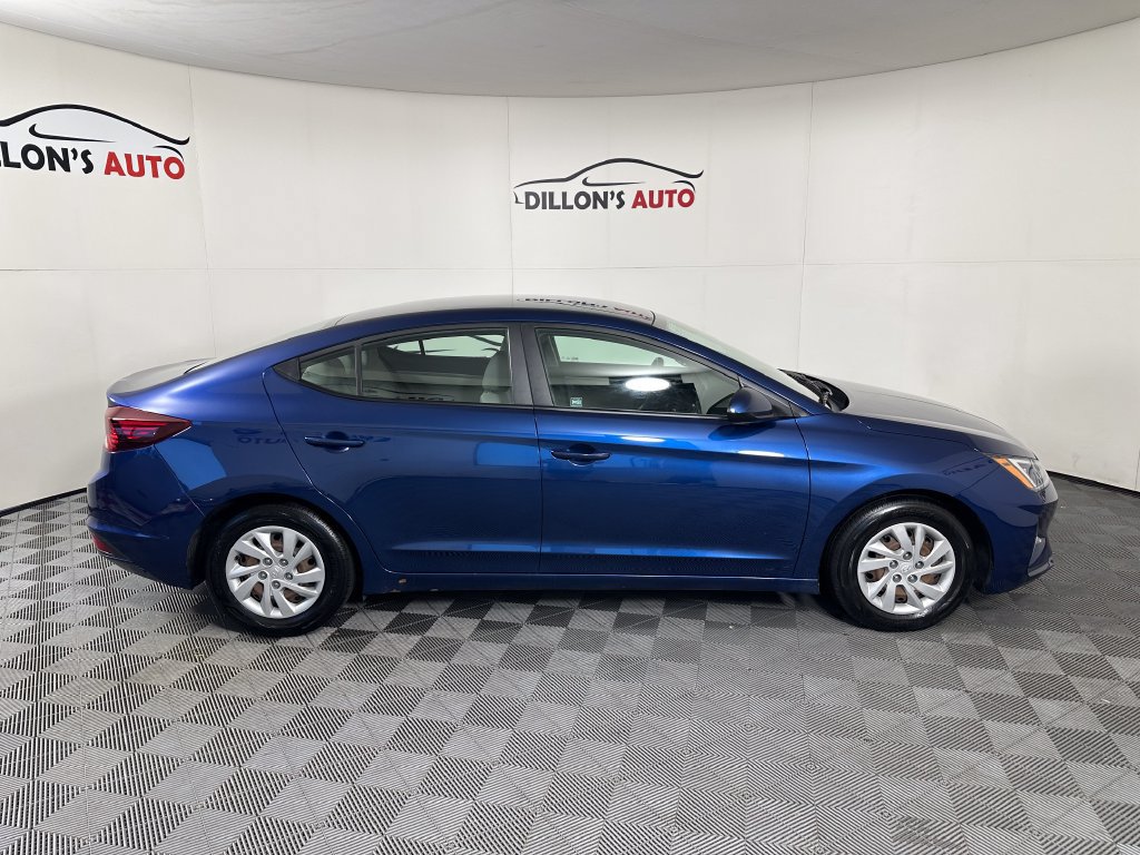 Used 2020 Hyundai Elantra SE FWD image 8