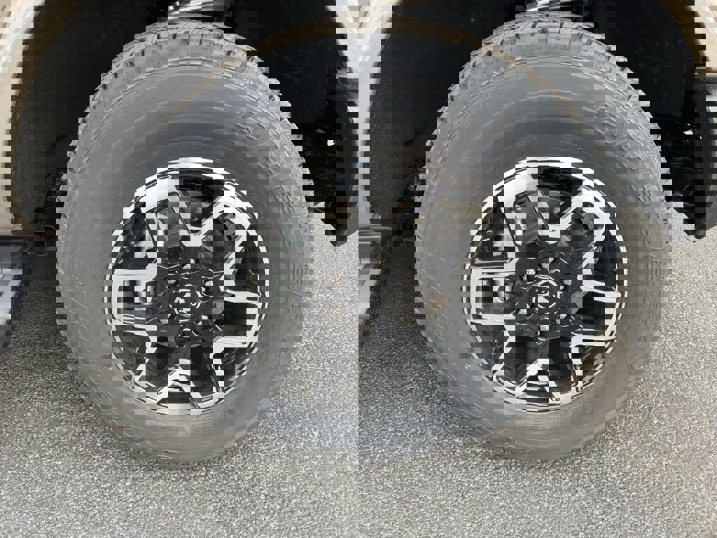 New 2026 Ford Bronco Outer Banks image 17