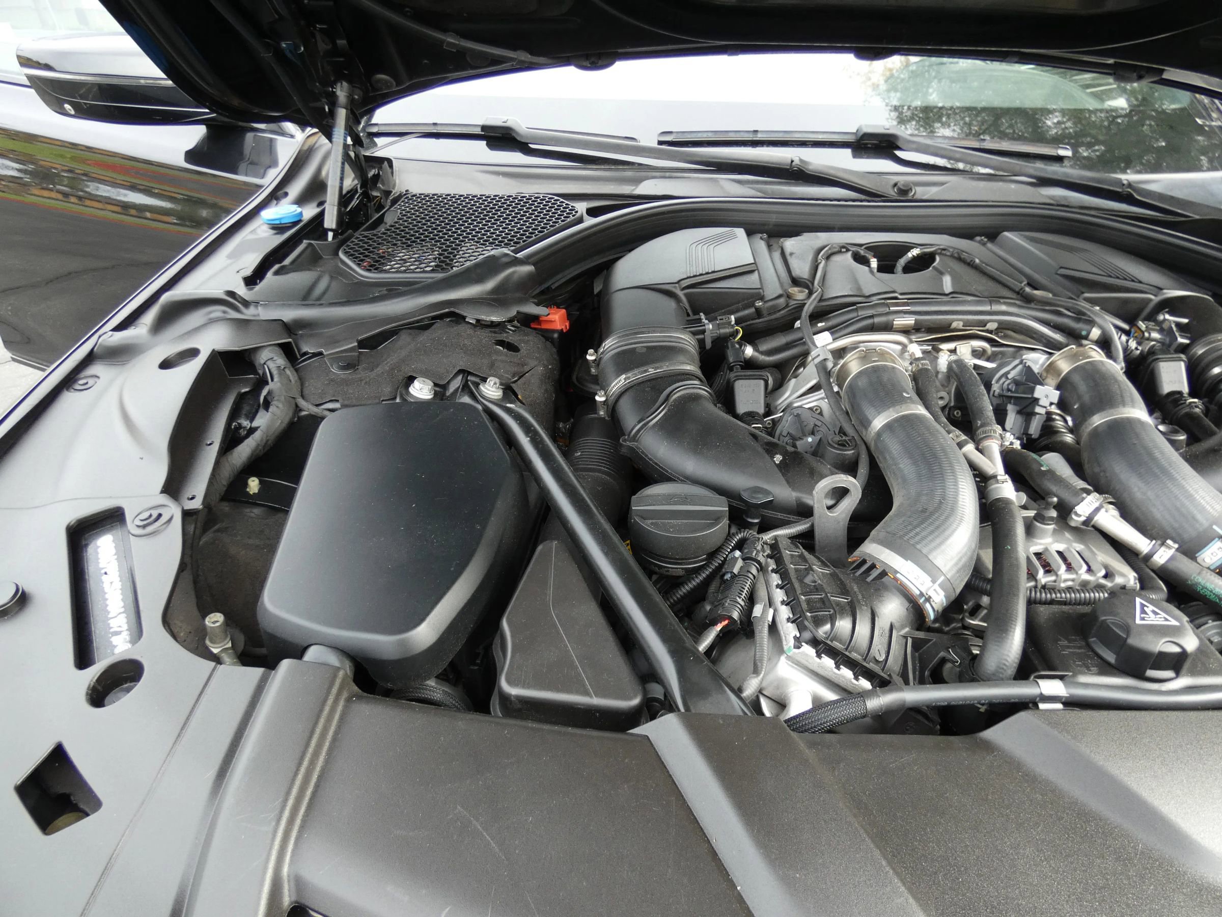 Used 2016 BMW 750i xDrive image 72