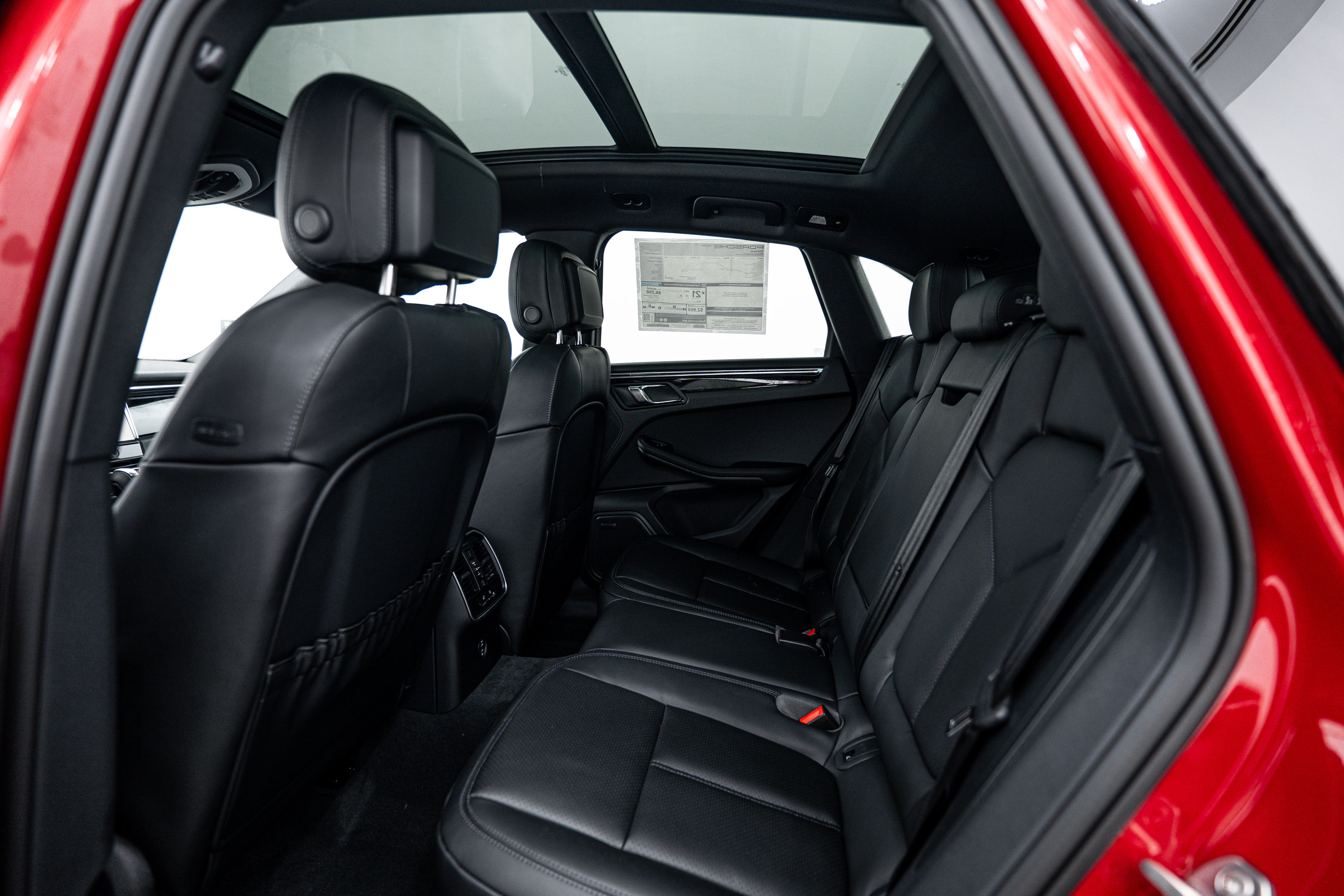New 2026 Porsche Macan image 22