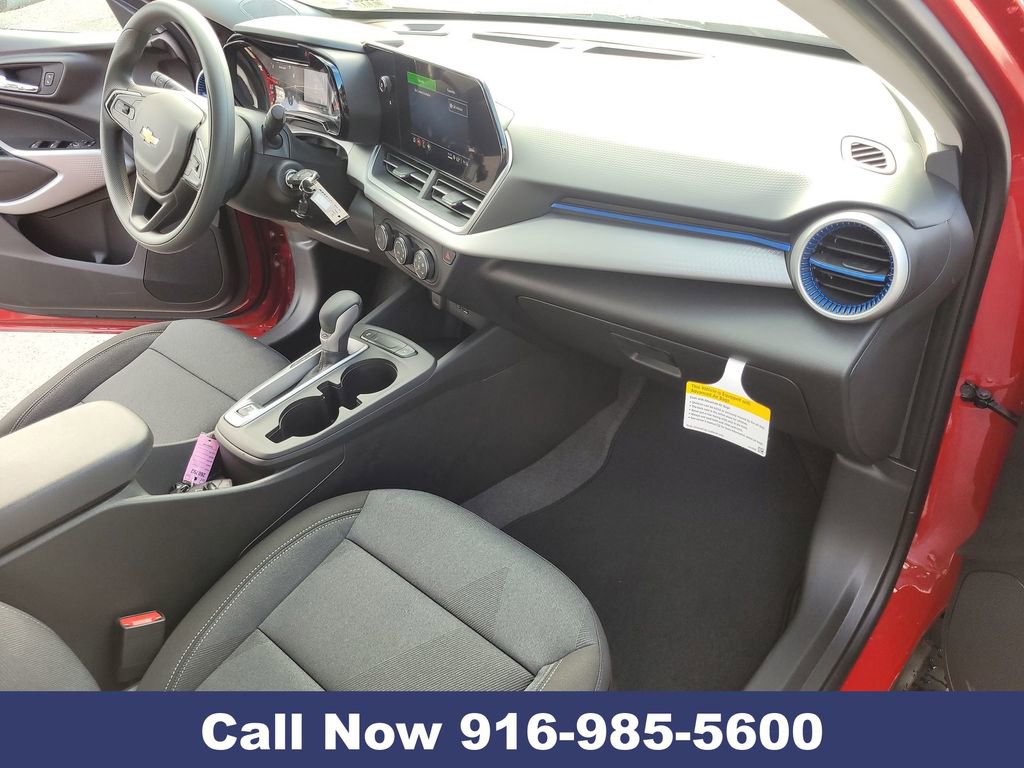 New 2026 Chevrolet Trax LS image 31