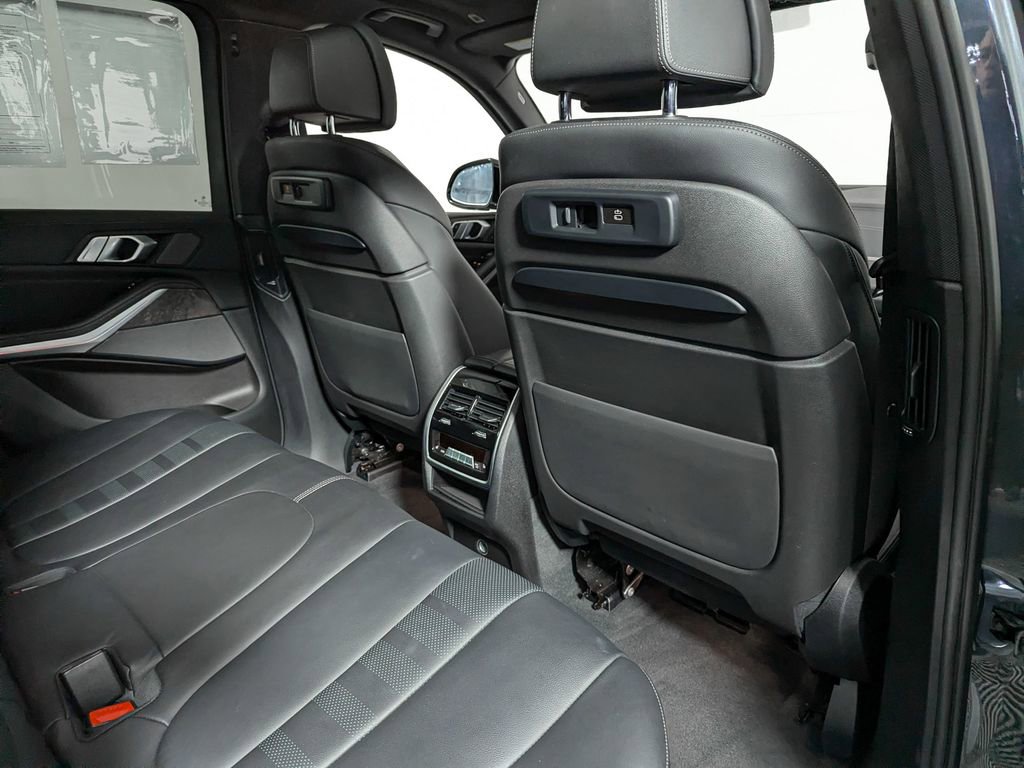 Used 2020 BMW X5 xDrive40i w/ Premium Package image 36