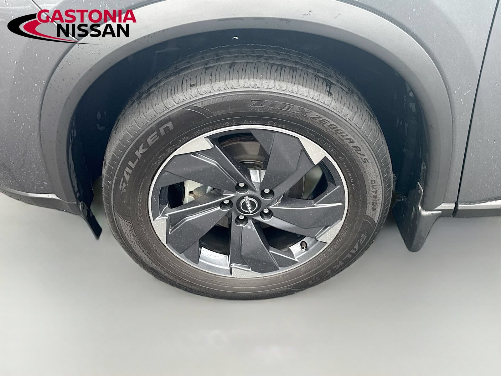 Used 2026 Nissan Rogue SV FWD image 39