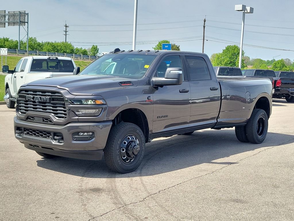 New 2026 RAM 3500 Big Horn AWD/4WD image 2
