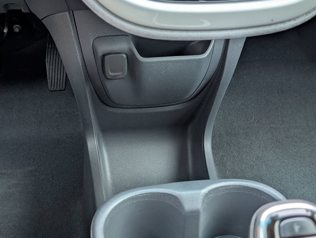 Certified 2020 Chevrolet Bolt Premier w/ Infotainment Package FWD image 10