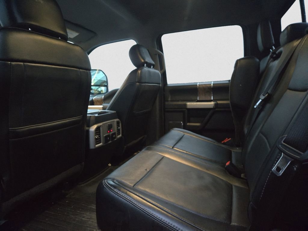 Used 2019 Ford F250 Lariat image 16