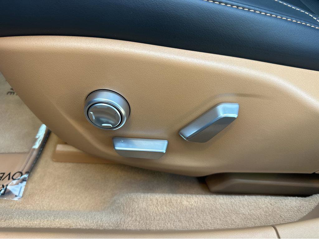 Used 2023 Lucid Air Touring image 31