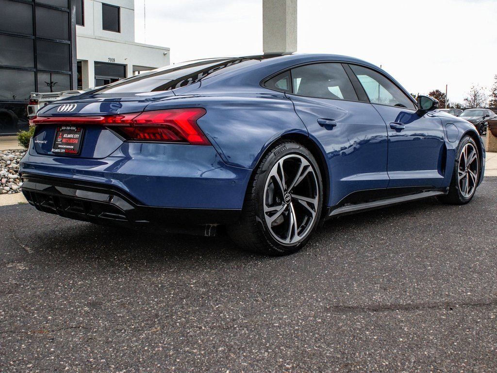Used 2022 Audi e-tron GT Prestige w/ Prestige Package image 6