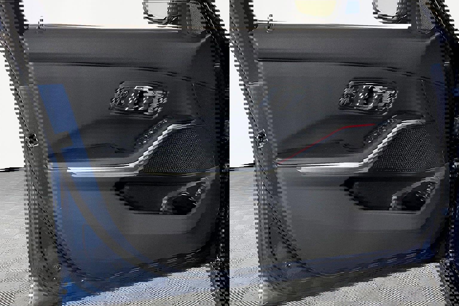 Certified 2025 BMW 330i xDrive Sedan w/ Premium Package image 23