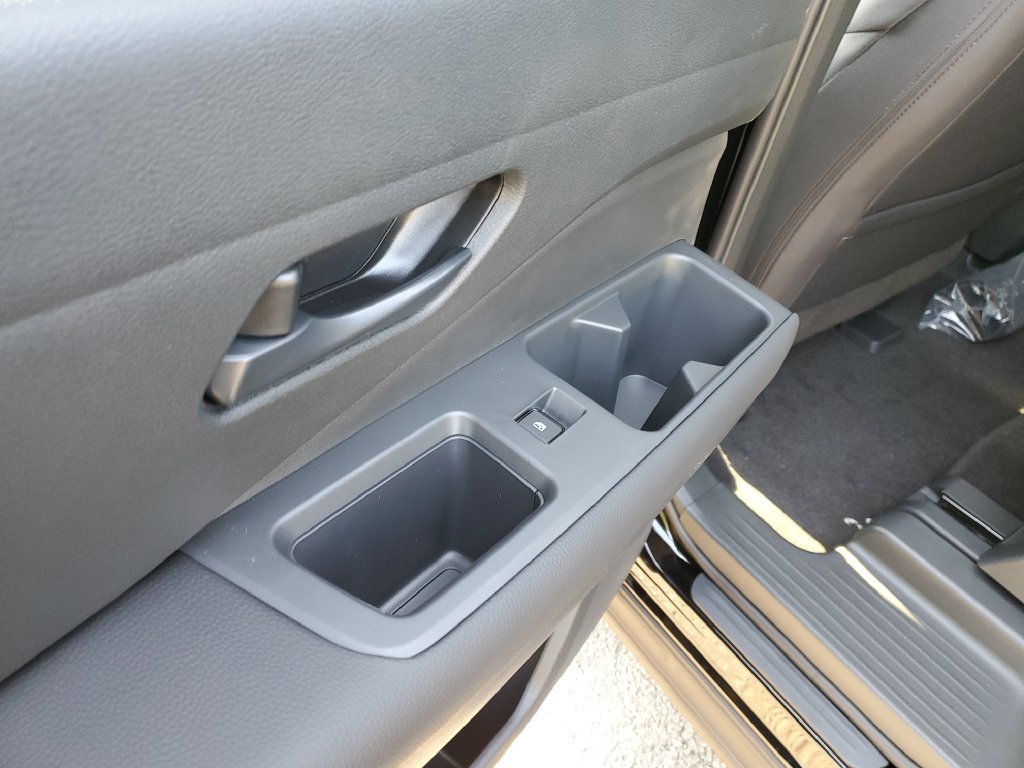 New 2026 Nissan Pathfinder SV FWD image 10