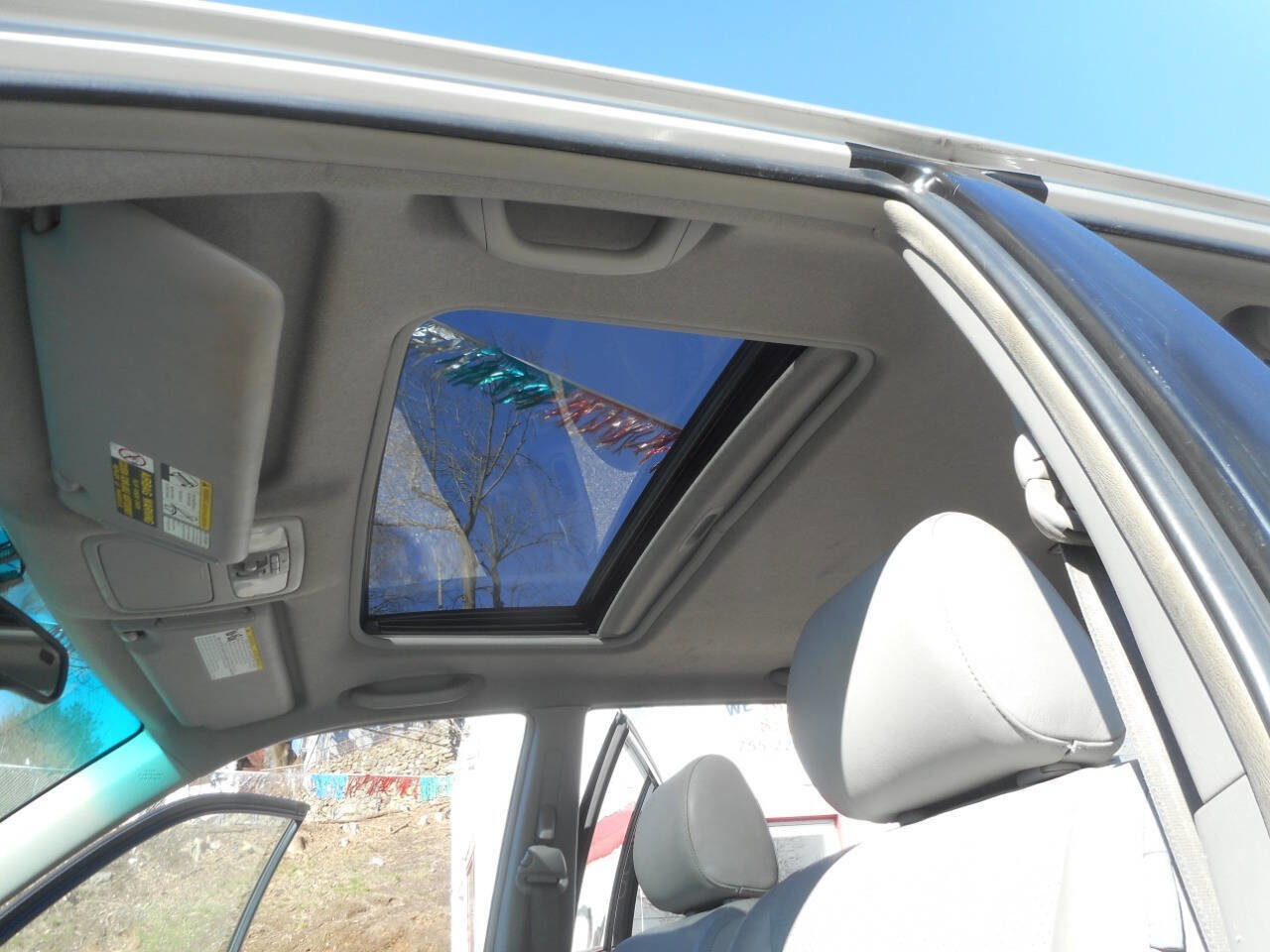 Used 2006 Toyota Highlander Limited AWD/4WD image 18