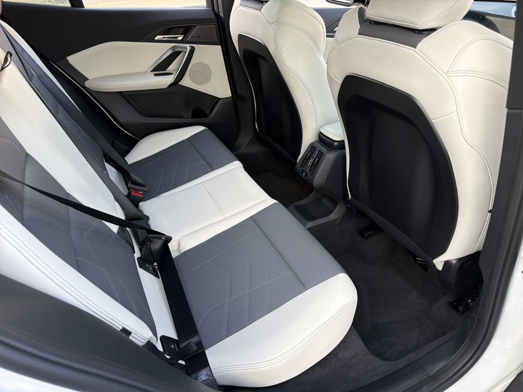 Used 2026 BMW X2 M35i image 31