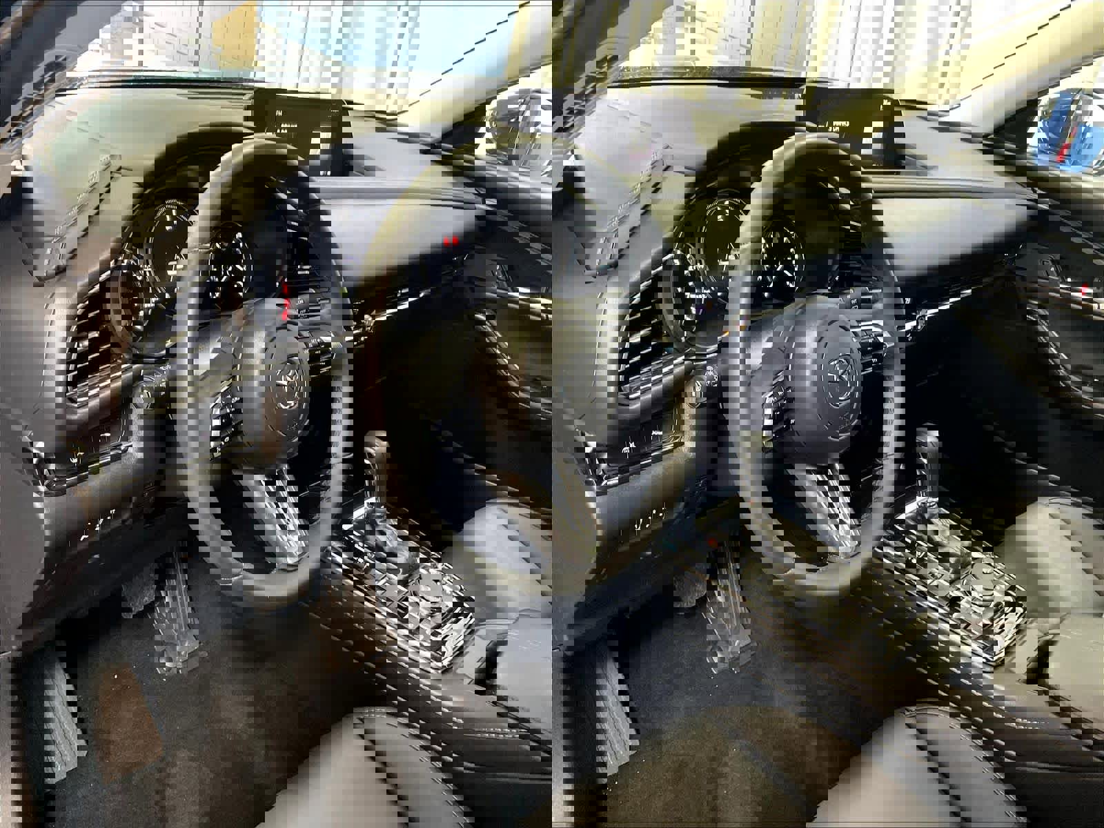 Used 2024 MAZDA CX-30 AWD 2.5 S w/ Preferred Package image 8