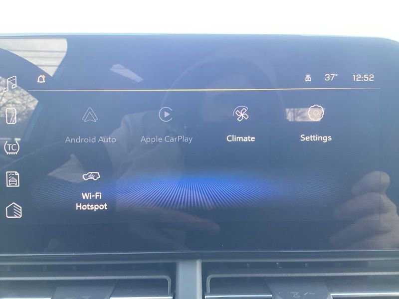 New 2026 Chevrolet Trax RS w/ Driver Confidence Package image 39