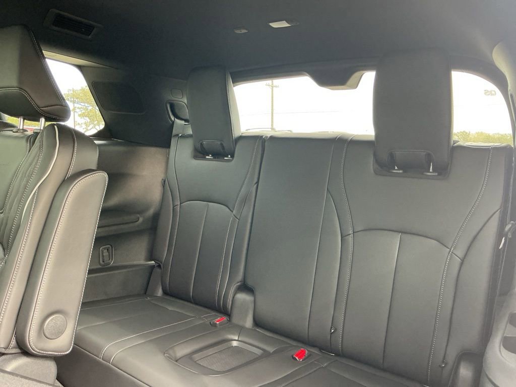 New 2026 INFINITI QX60 Autograph w/ Dark Cargo Package image 32