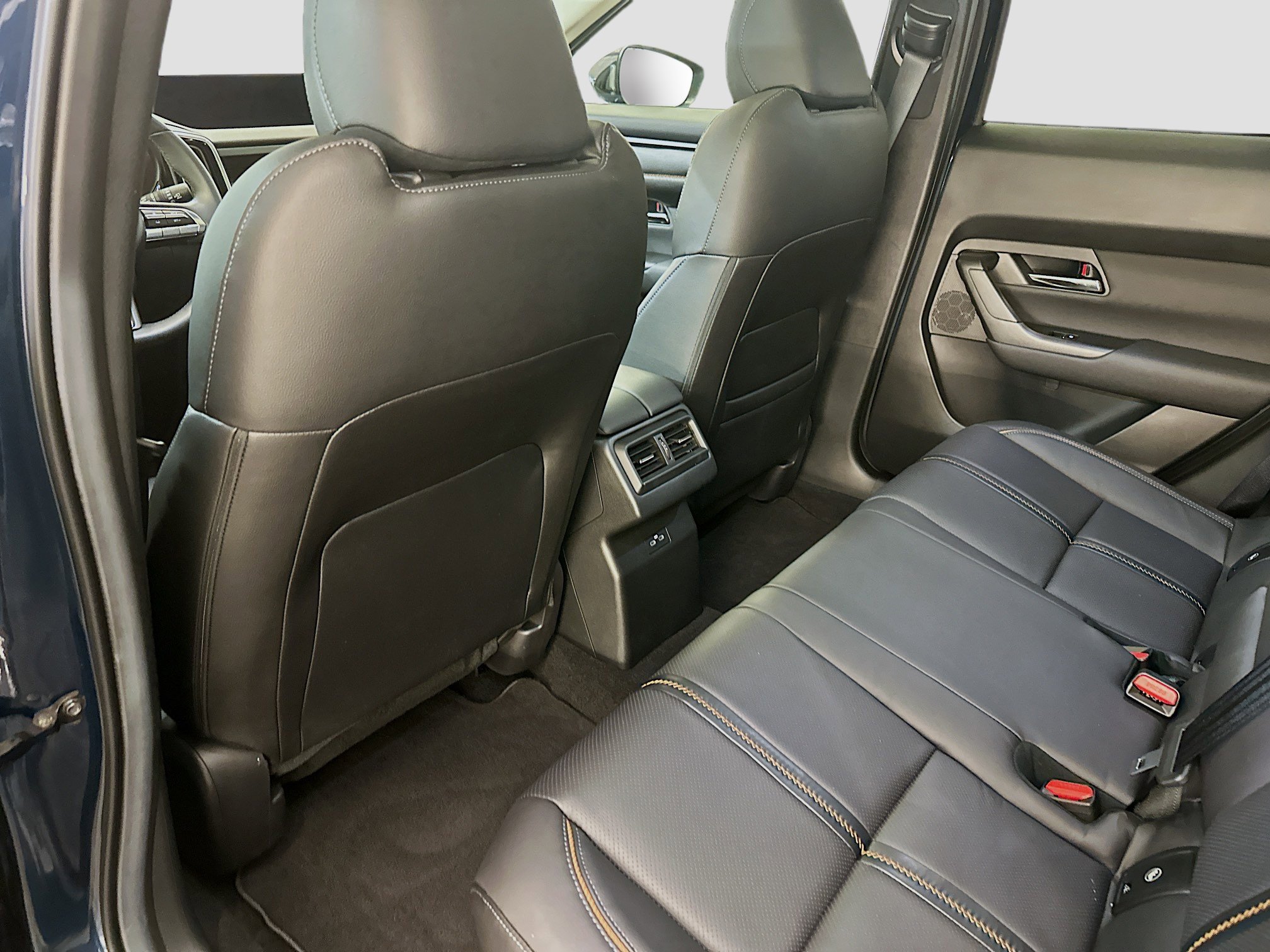 Used 2025 MAZDA CX-50 2.5 Hybrid w/ Premium Plus Pkg image 29