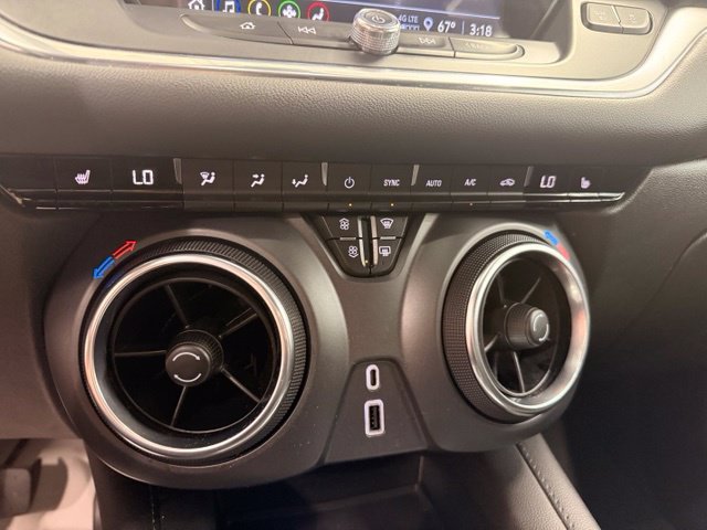 Used 2022 Chevrolet Blazer LT FWD image 15