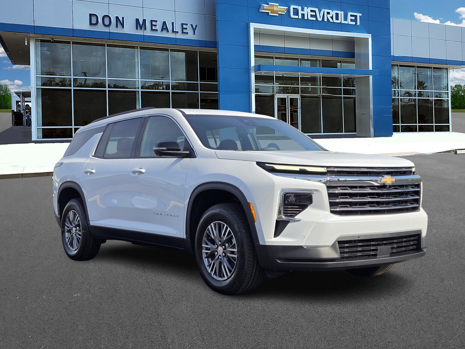 New 2026 Chevrolet Traverse LT w/ Enhanced Driving Package