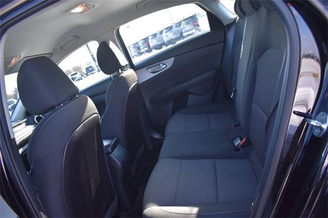 Certified 2022 Kia Forte LXS image 15