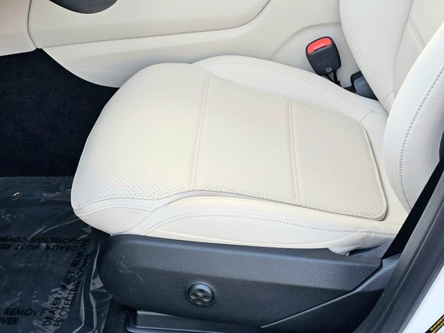 New 2026 Mercedes-Benz GLC 300 4MATIC image 17