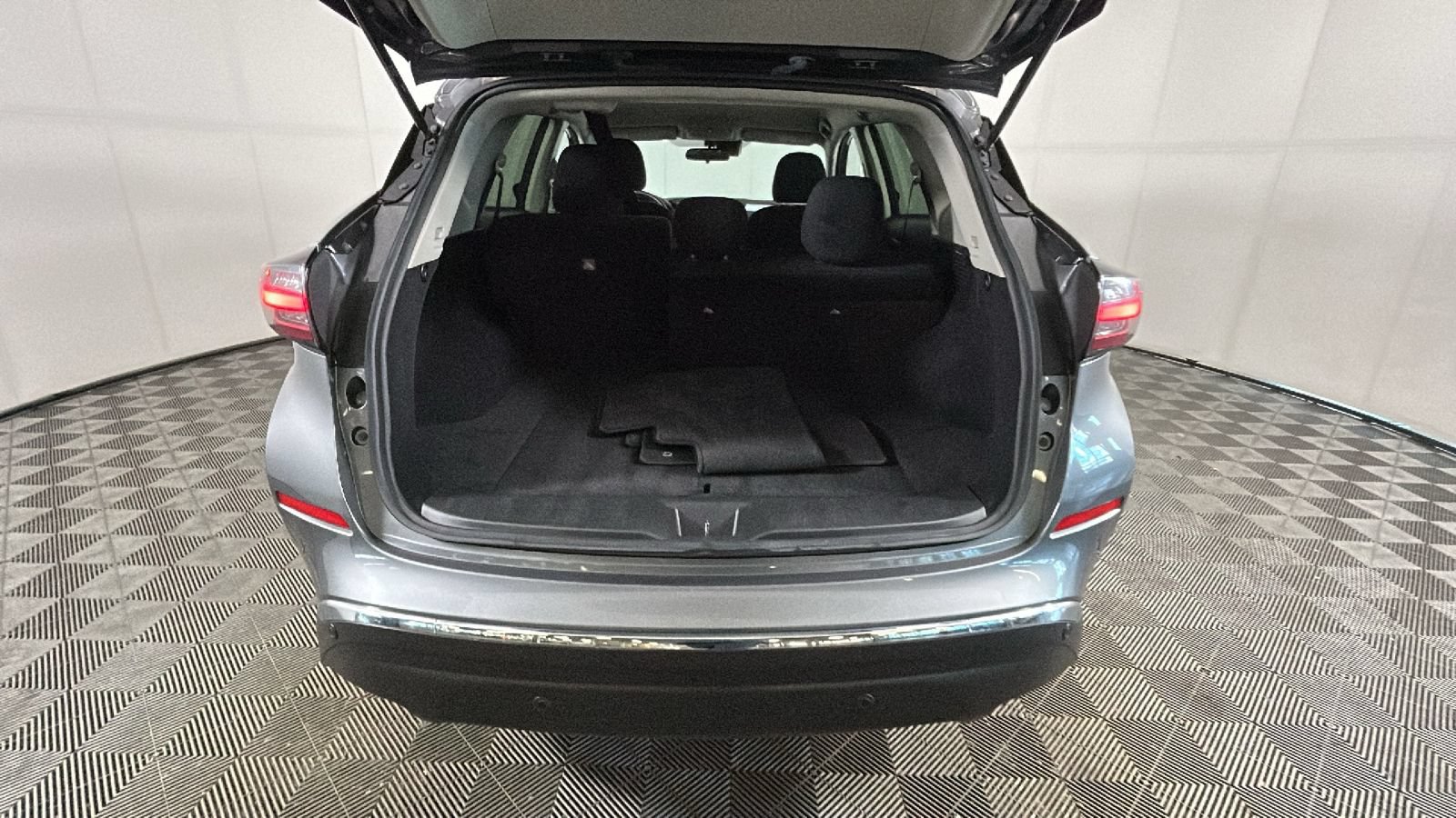 Used 2021 Nissan Murano S FWD image 31