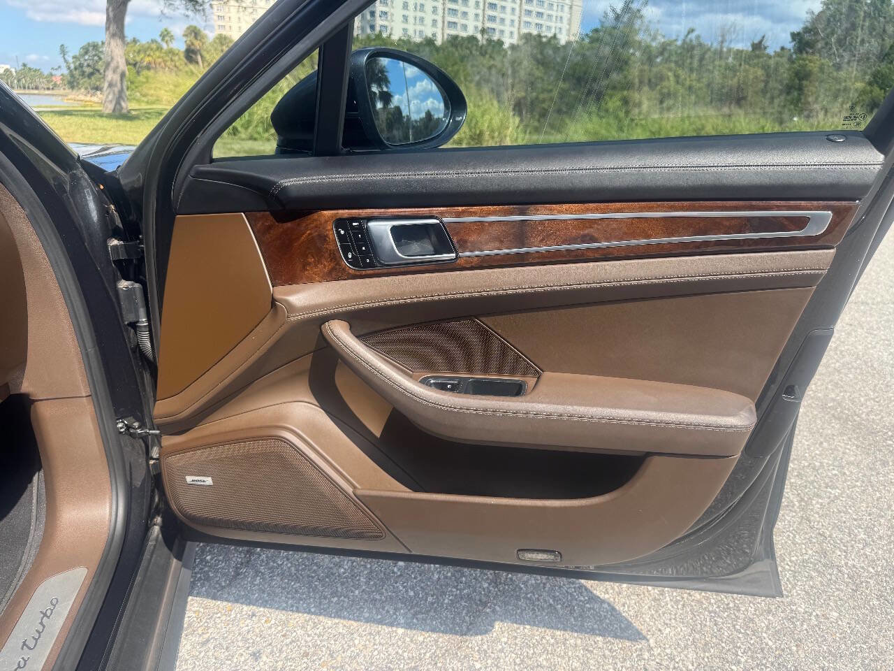 Used 2017 Porsche Panamera Turbo w/ Sport Package image 51