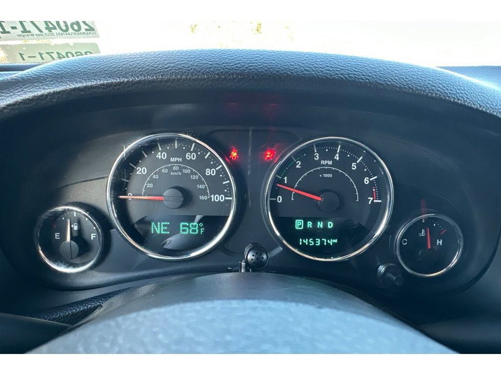 Used 2015 Jeep Wrangler Sport image 37