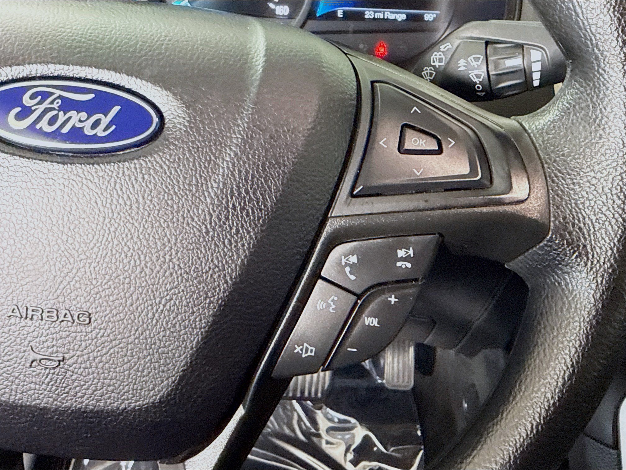 Used 2024 Ford Edge SE AWD/4WD image 15