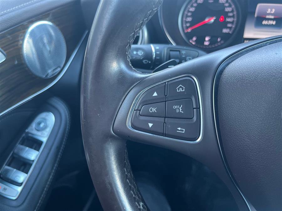 Used 2017 Mercedes-Benz GLC 300 4MATIC image 27