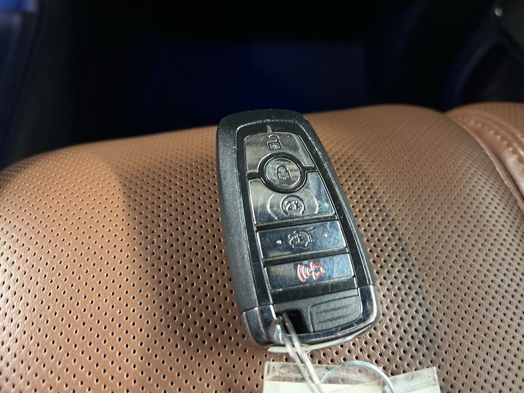 Certified 2022 Lincoln Navigator Reserve w/ Monochromatic Package image 41