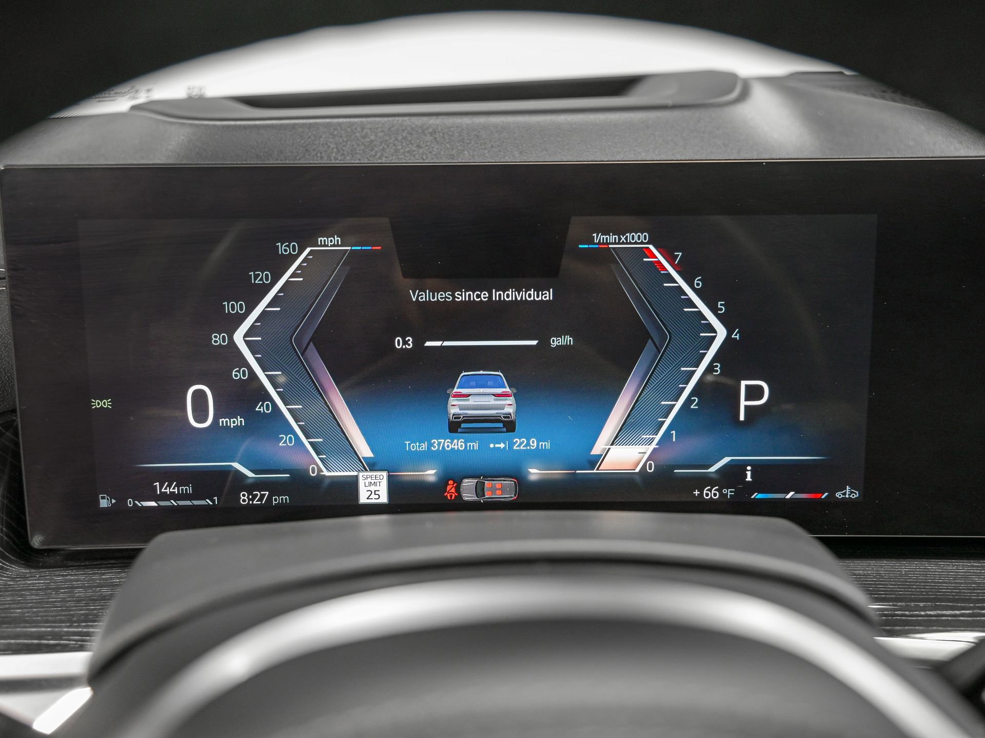 Used 2023 BMW X7 xDrive40i w/ M Sport Package image 21