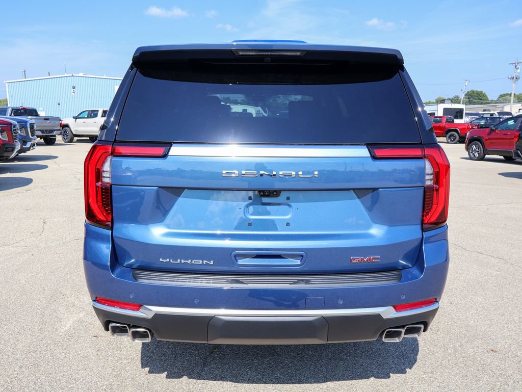 New 2026 GMC Yukon XL Denali w/ Denali Reserve Package AWD/4WD image 4