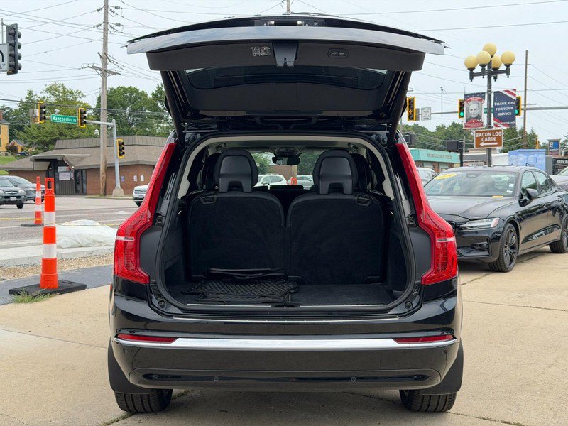 Certified 2024 Volvo XC90 B6 Plus w/ Protection Package Premier AWD/4WD image 5