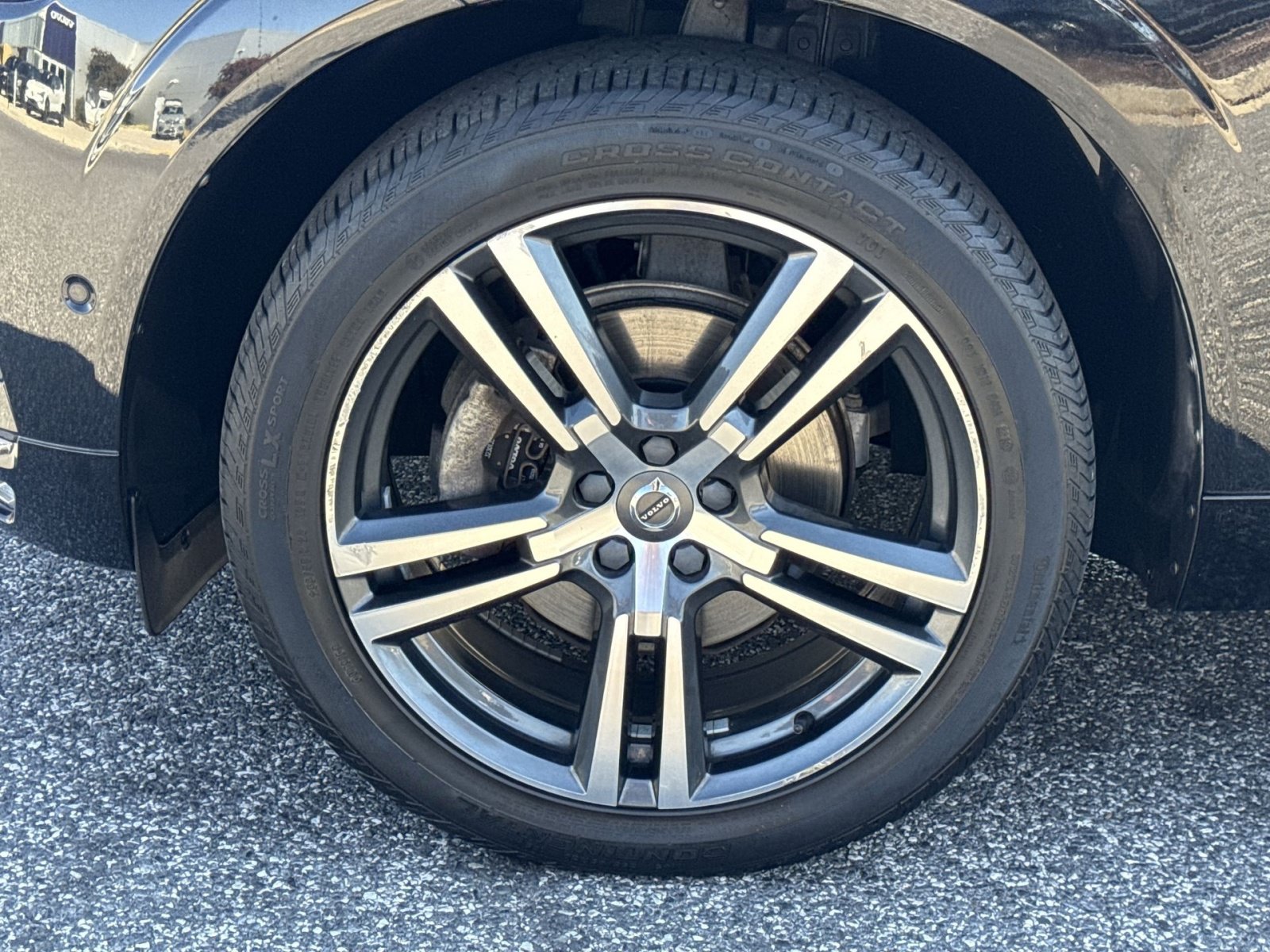 Used 2019 Volvo XC60 T5 Momentum w/ Protection Package Premier FWD image 20