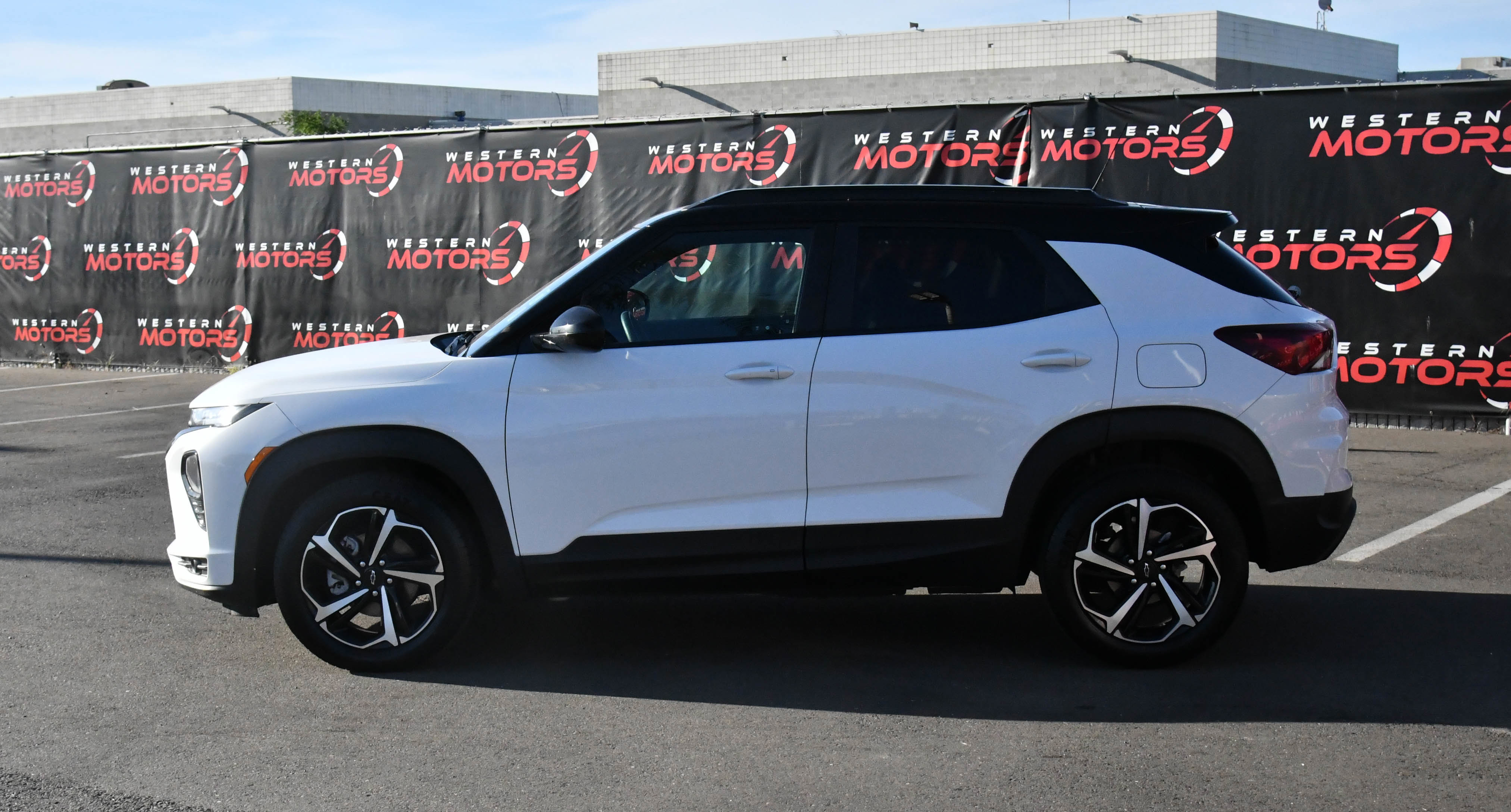 Used 2023 Chevrolet TrailBlazer RS w/ Convenience Package image 4