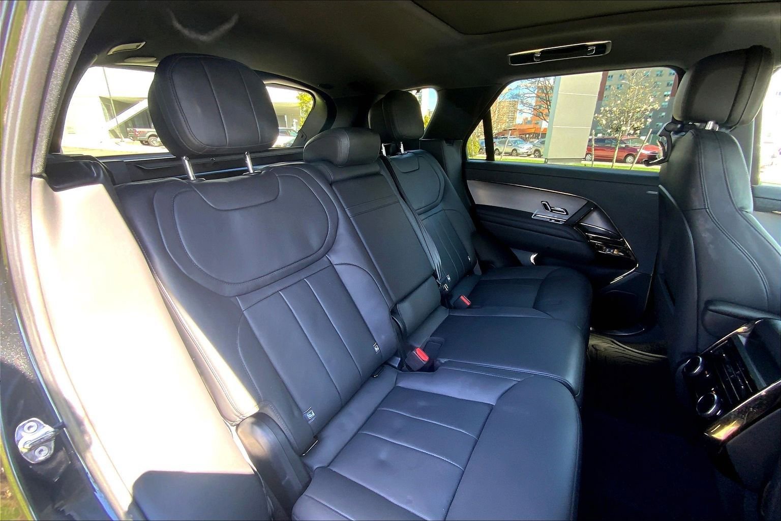 Used 2024 Land Rover Range Rover Sport Dynamic SE image 19