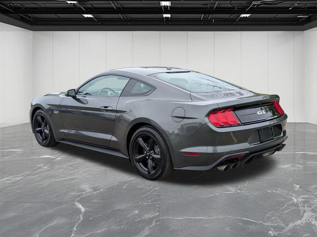 Used 2019 Ford Mustang GT RWD image 3