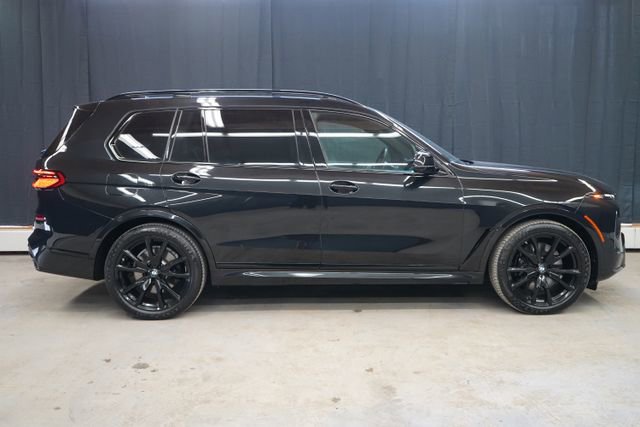 Used 2024 BMW X7 xDrive40i w/ Executive Package AWD/4WD image 8