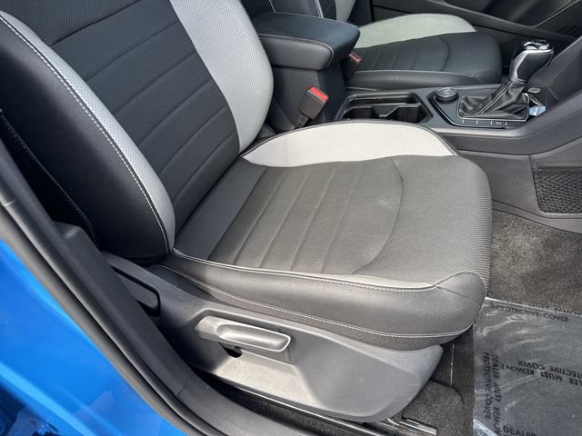 Used 2022 Volkswagen Taos SEL w/ Panoramic Sunroof Package AWD/4WD image 10