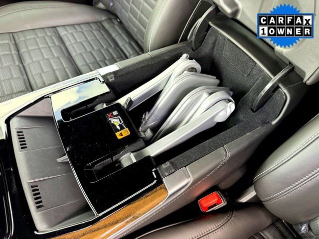 Used 2025 Cadillac Escalade ESV Sport Platinum AWD/4WD image 26