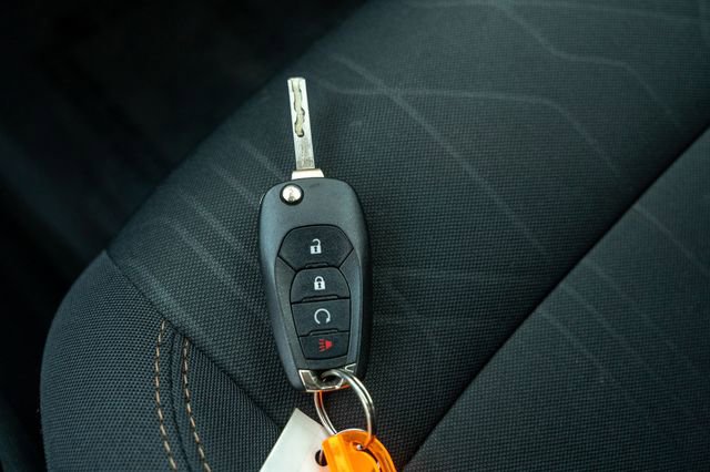 Used 2020 Chevrolet Trax LT image 29