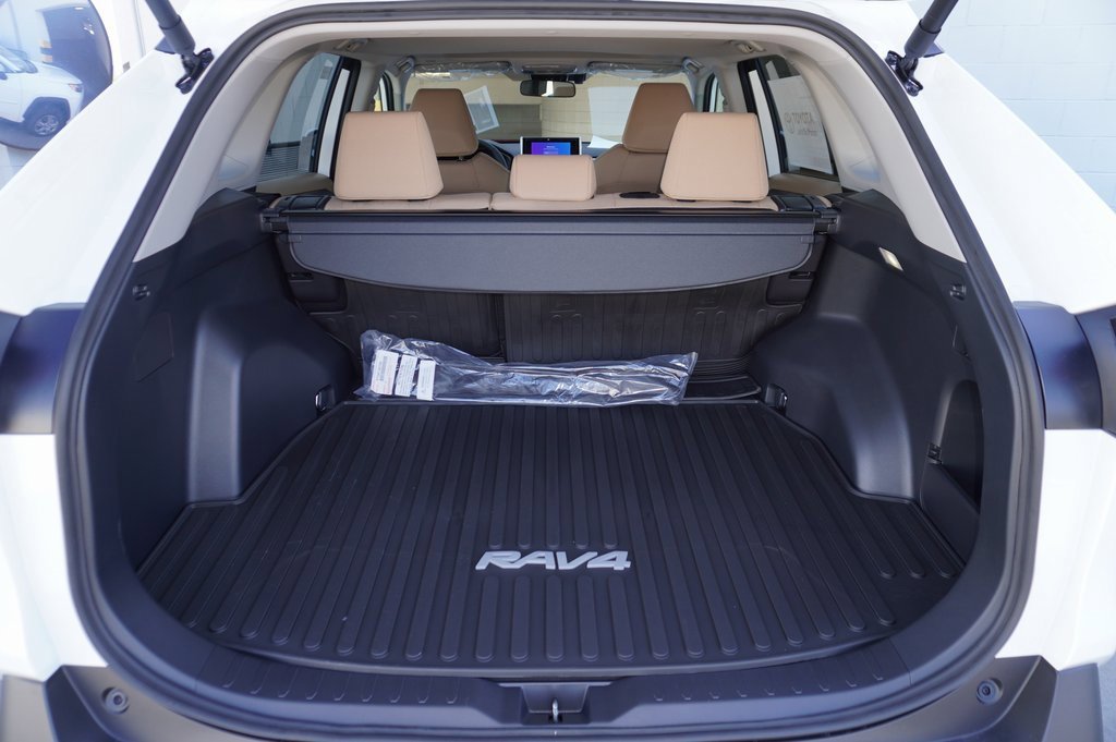 New 2025 Toyota RAV4 XLE image 5