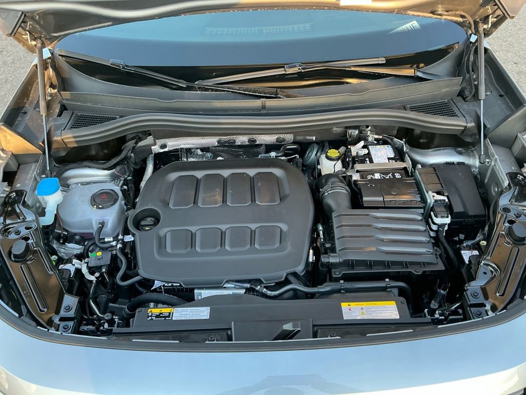 New 2026 Volkswagen Tiguan SE AWD/4WD image 25