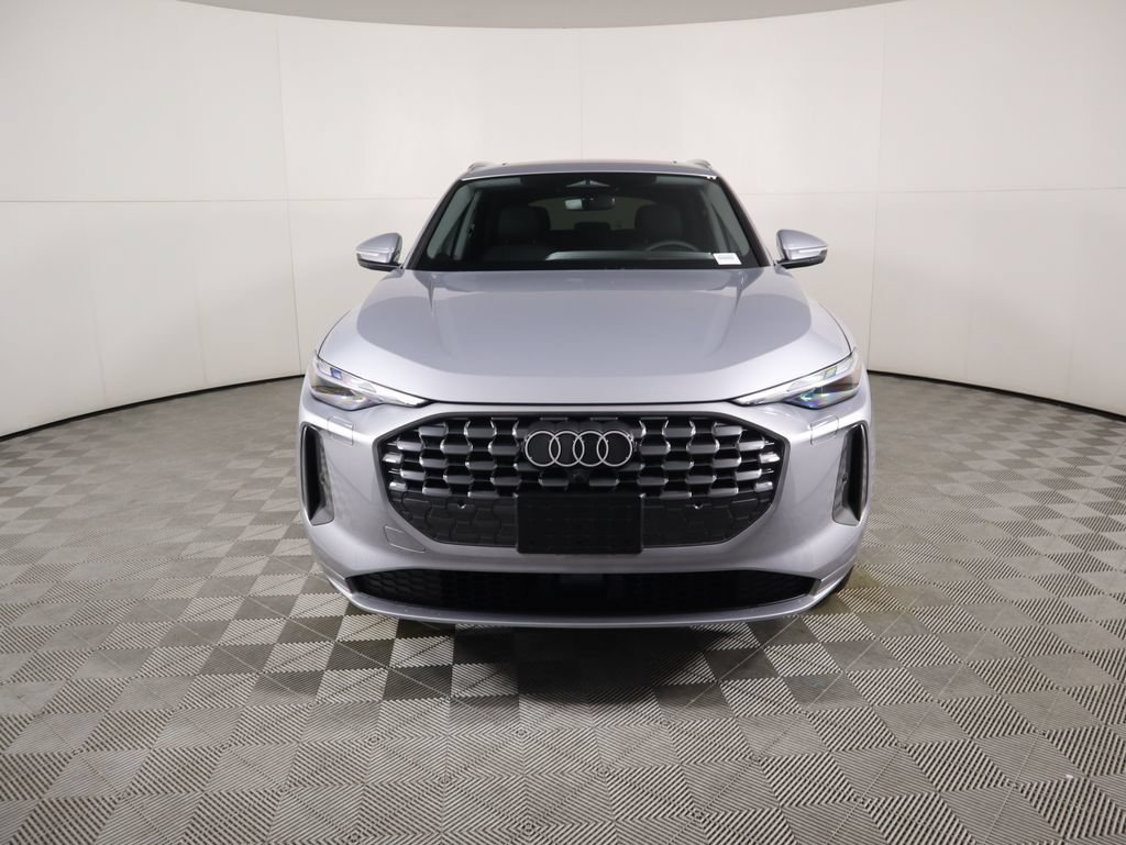 Used 2025 Audi Q5 Premium w/ Convenience Package AWD/4WD image 2