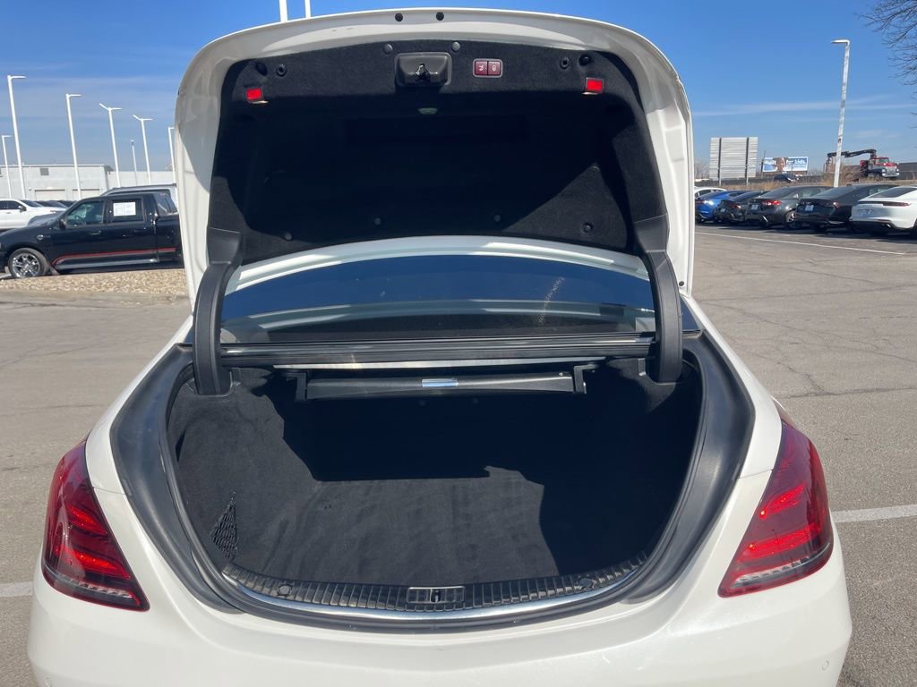 Used 2019 Mercedes-Benz S 560 4MATIC Sedan image 14