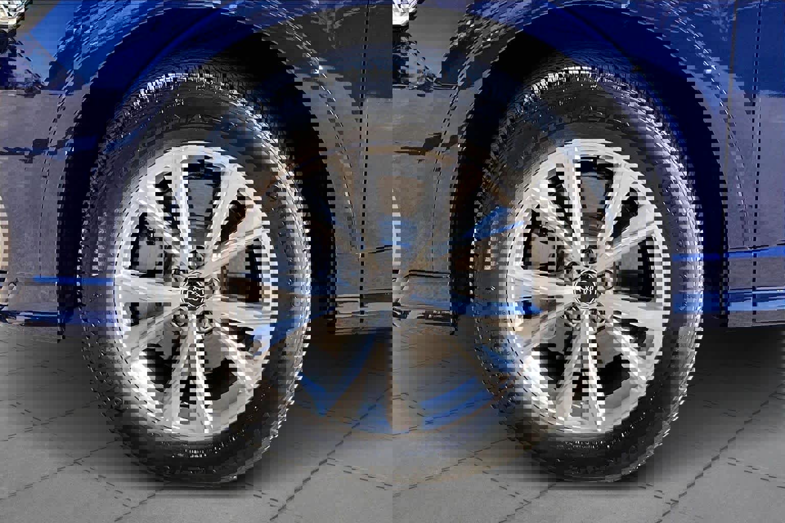 Certified 2025 Audi Q3 2.0T Premium w/ Convenience Package image 11