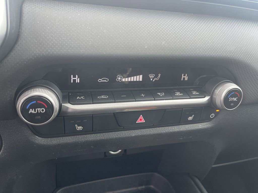 Used 2025 MAZDA CX-50 AWD 2.5 S w/ Preferred Package image 15