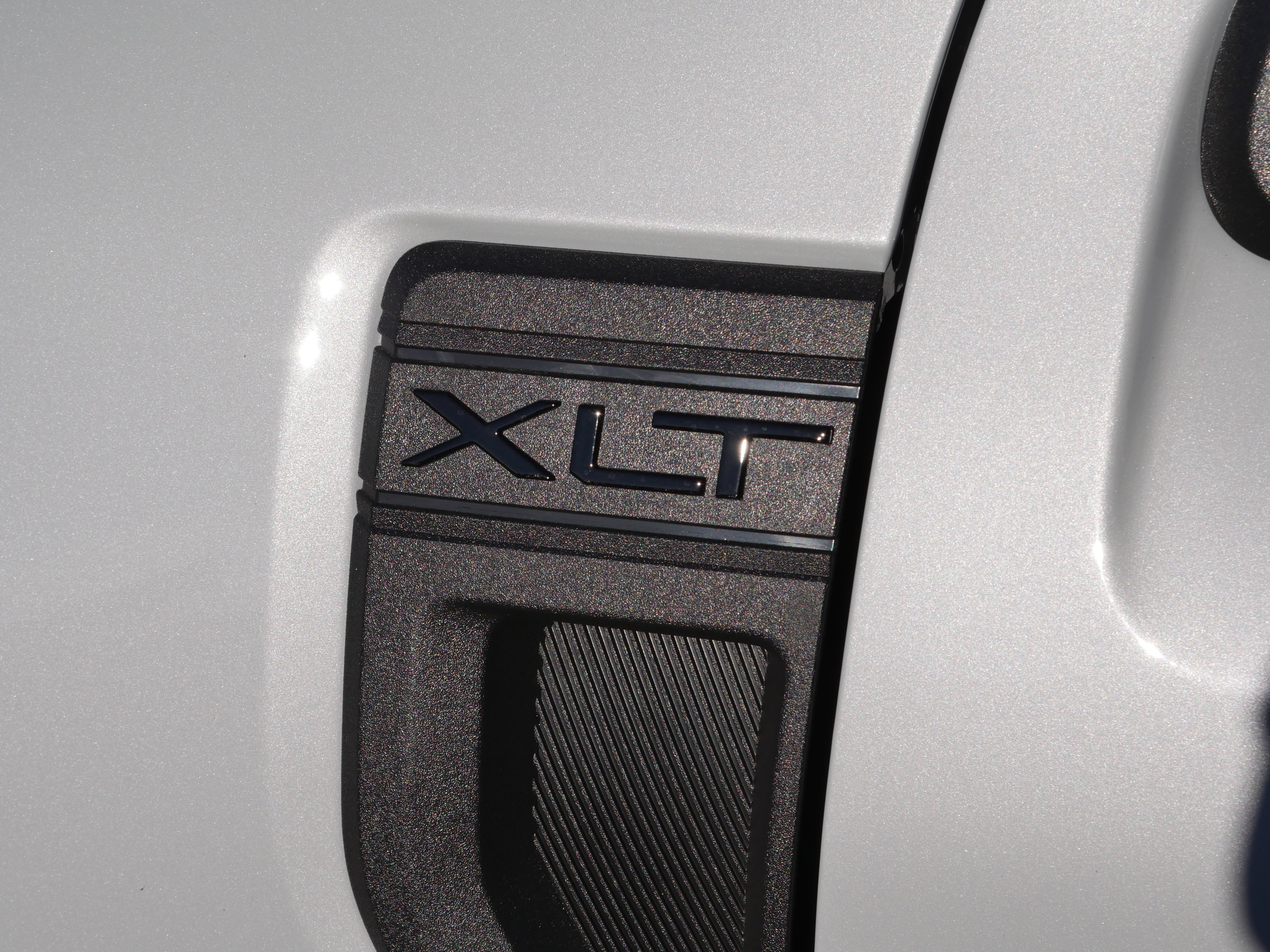 New 2026 Ford Maverick XLT w/ Equipment Group 301A image 15