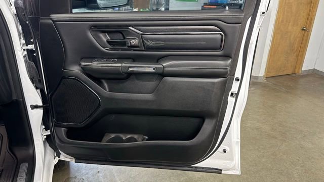 Used 2022 RAM 1500 Limited w/ Body-Colour Bumper Group image 15