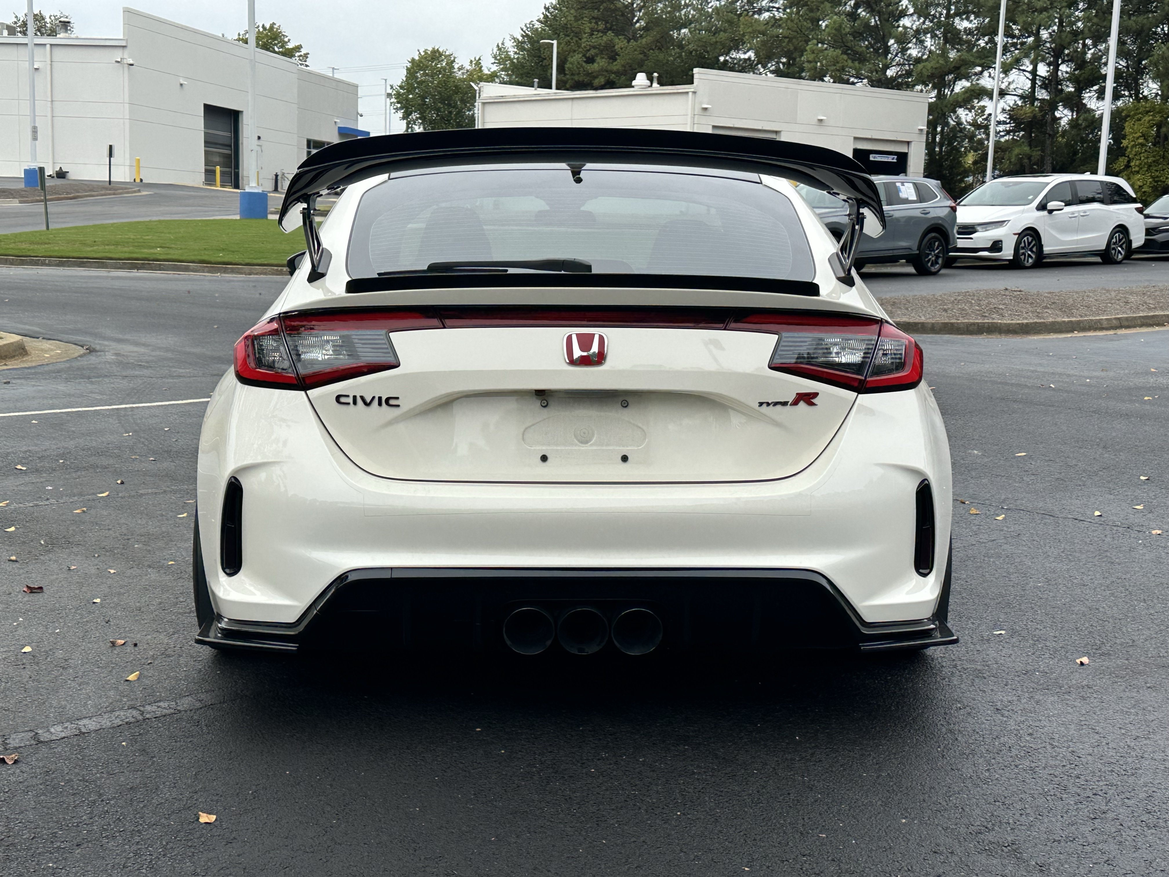 Used 2024 Honda Civic Type R image 11